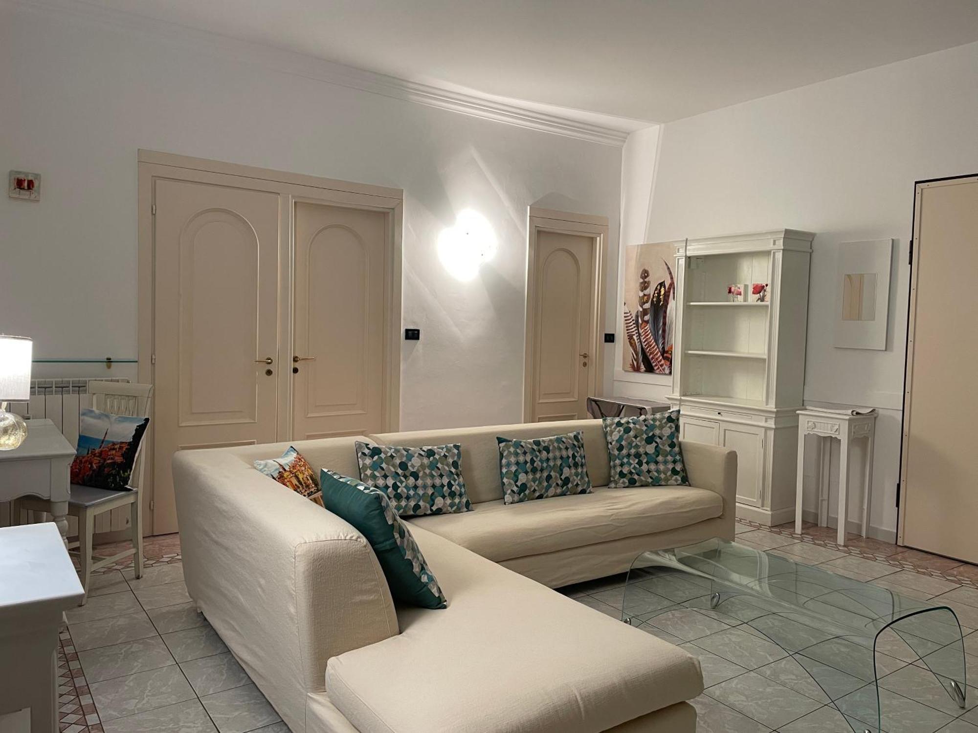 Menton Centre Vue Imprenable Sur Mer Et Jardin Bioves Luaran gambar