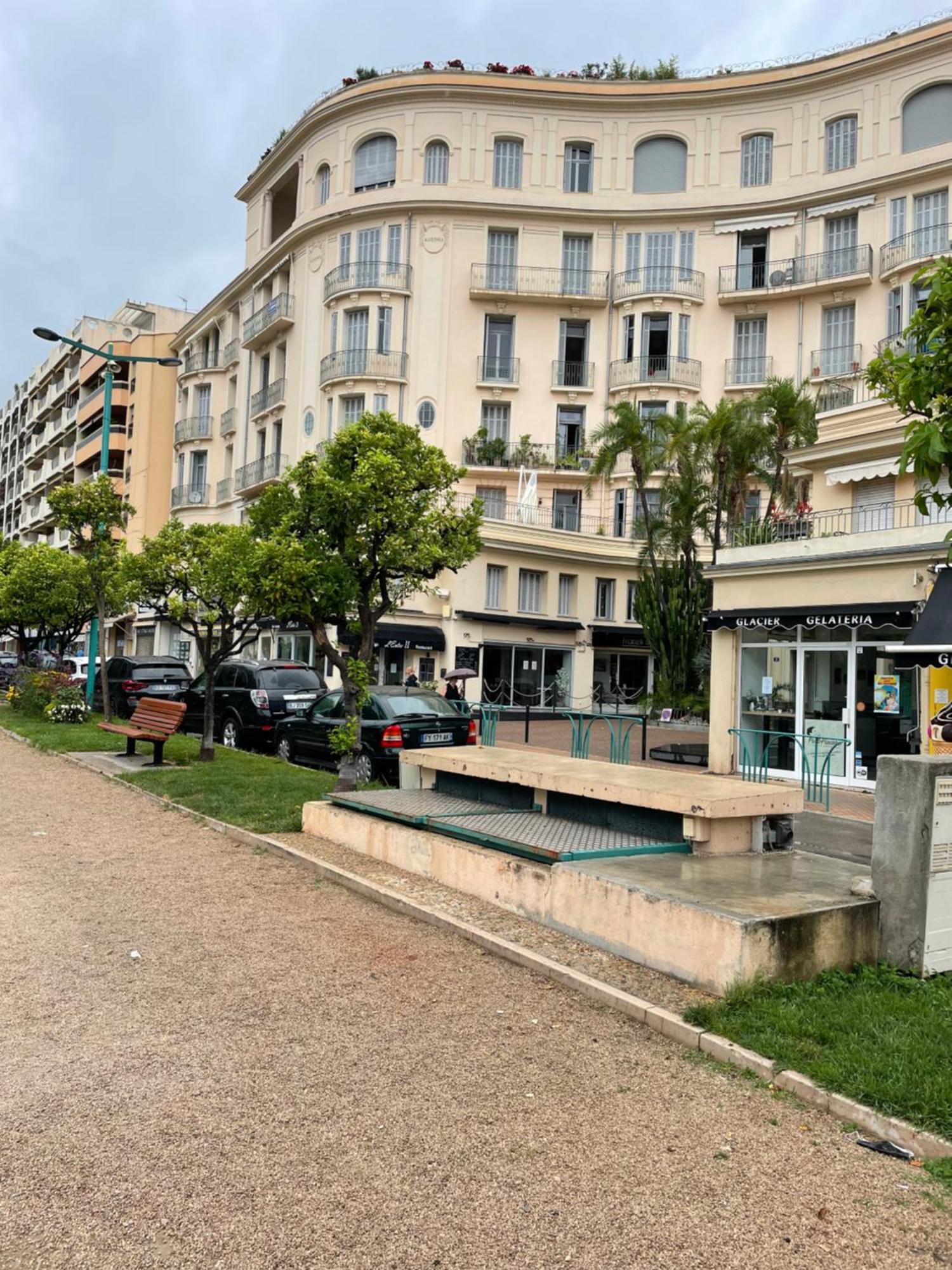 Menton Centre Vue Imprenable Sur Mer Et Jardin Bioves Luaran gambar