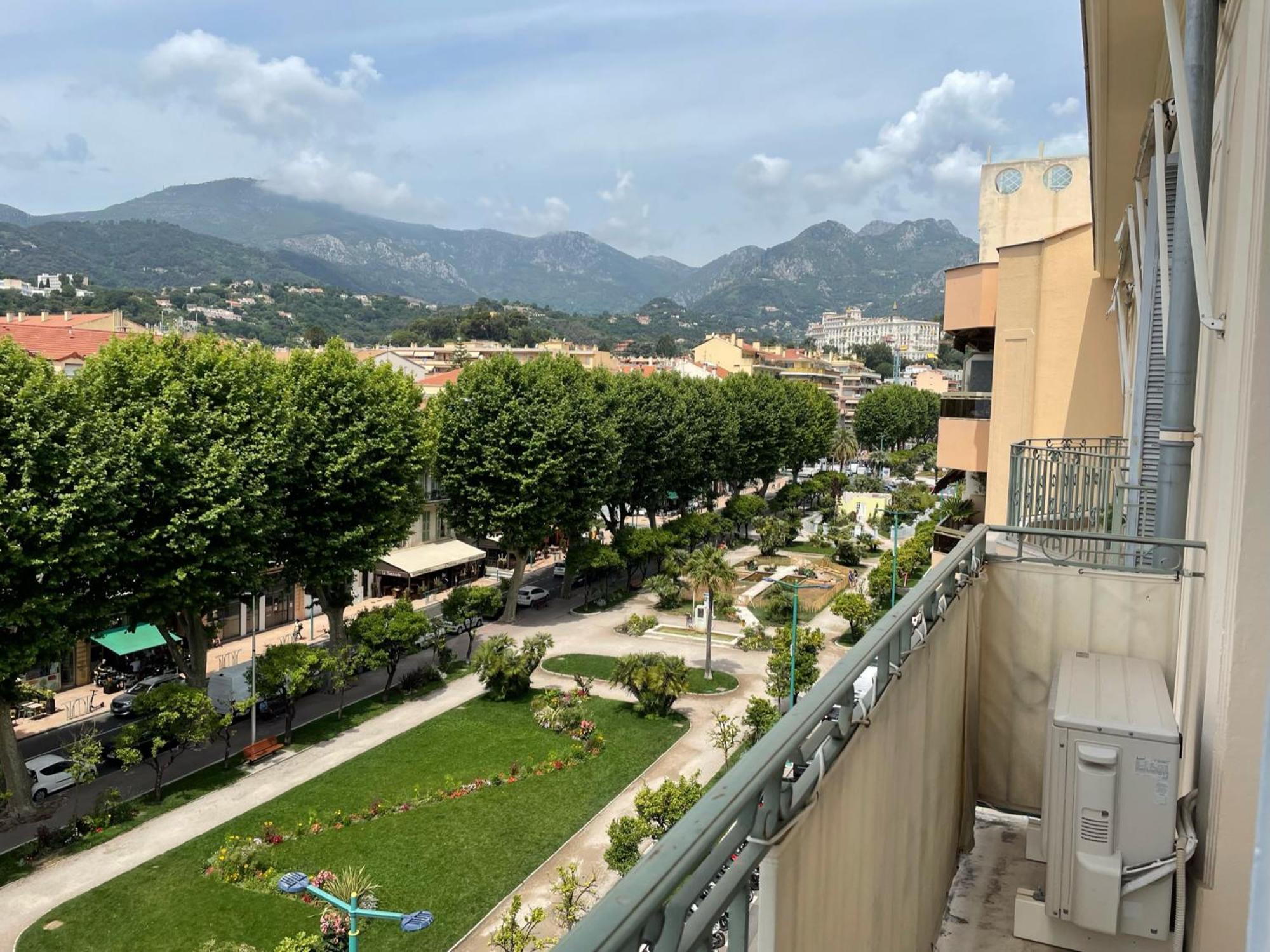 Menton Centre Vue Imprenable Sur Mer Et Jardin Bioves Luaran gambar