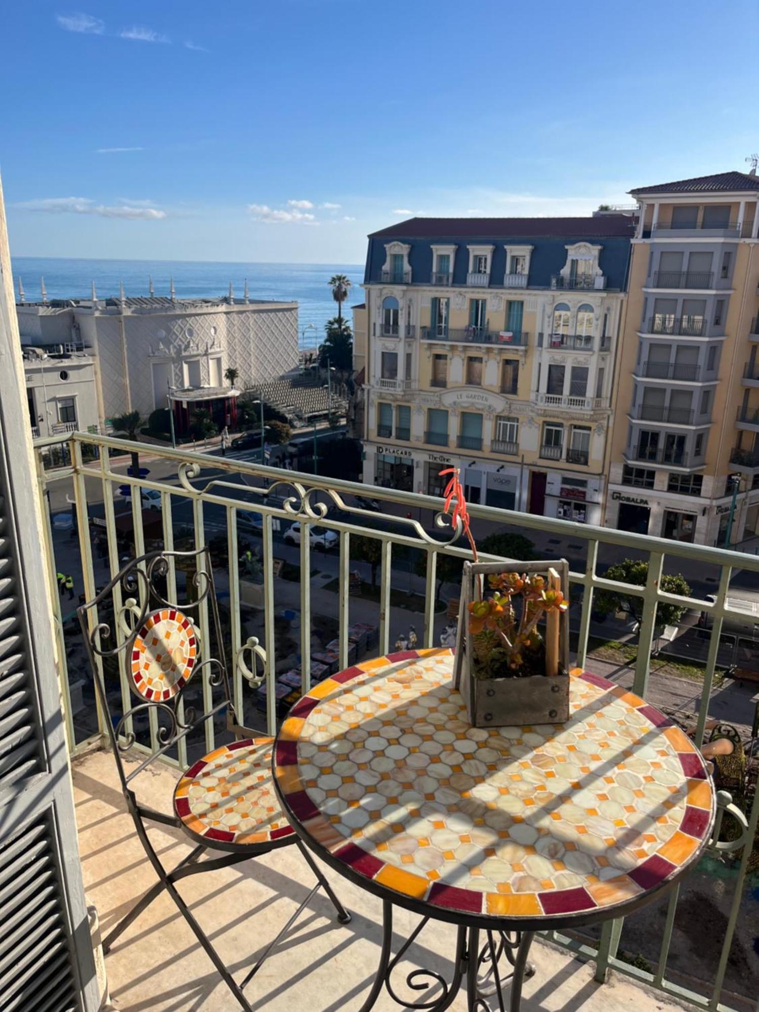 Menton Centre Vue Imprenable Sur Mer Et Jardin Bioves Luaran gambar